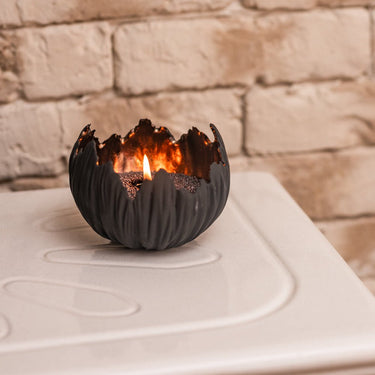 MELNĀ MAZĀ BUMBA - KurGuni - KurGuni